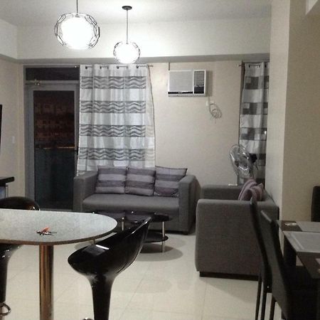 Cubao Manhattanheights Unit 11A Tower B, 2Br Manila Exteriör bild