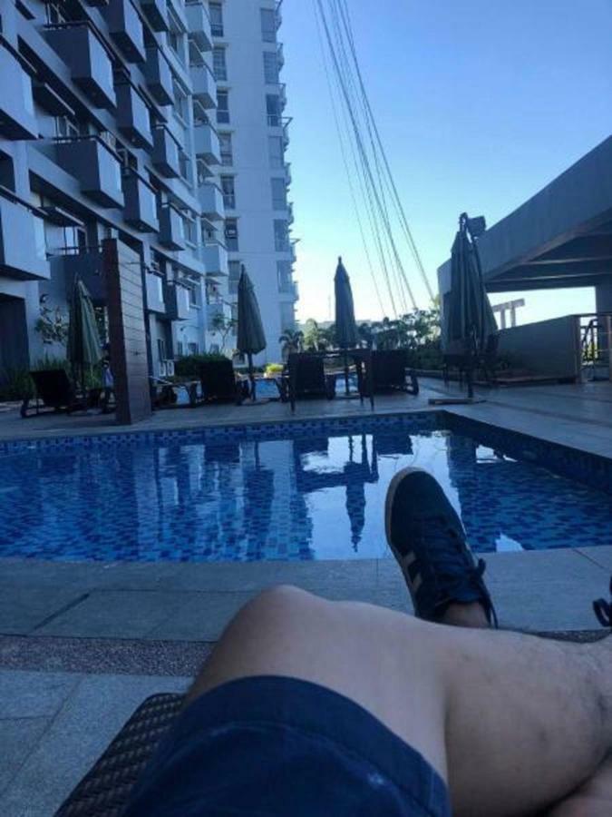 Cubao Manhattanheights Unit 11A Tower B, 2Br Manila Exteriör bild